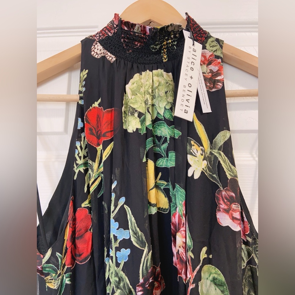 NWT $695 Alice and Olivia Dita Smocked Neck Godet Maxi Dress - Picture 7 of 10
